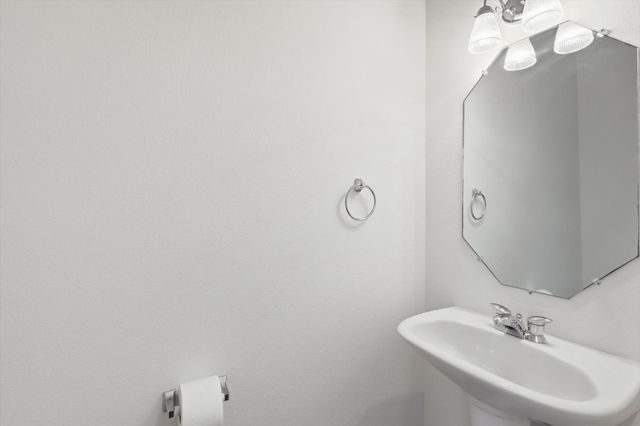 3617 Queenswood Court, Fort Worth, TX 76244