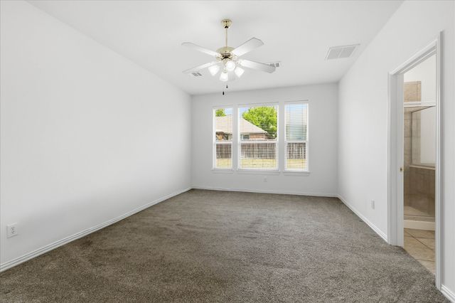 3617 Queenswood Court, Fort Worth, TX 76244