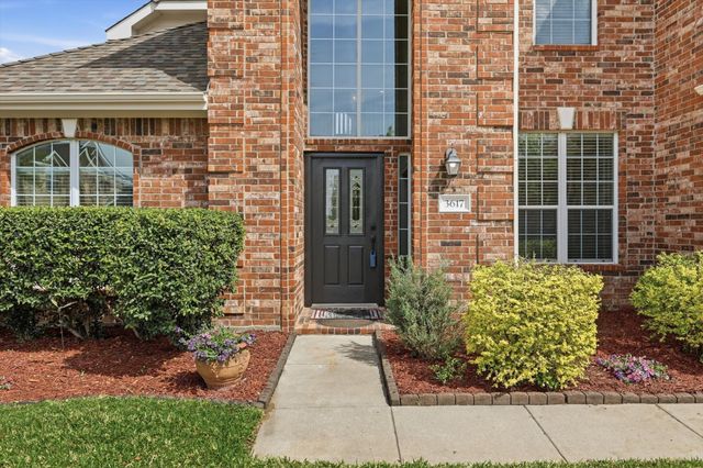 3617 Queenswood Court, Fort Worth, TX 76244