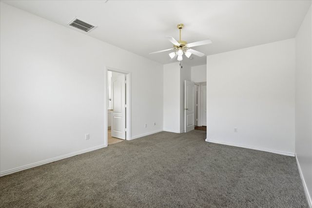 3617 Queenswood Court, Fort Worth, TX 76244