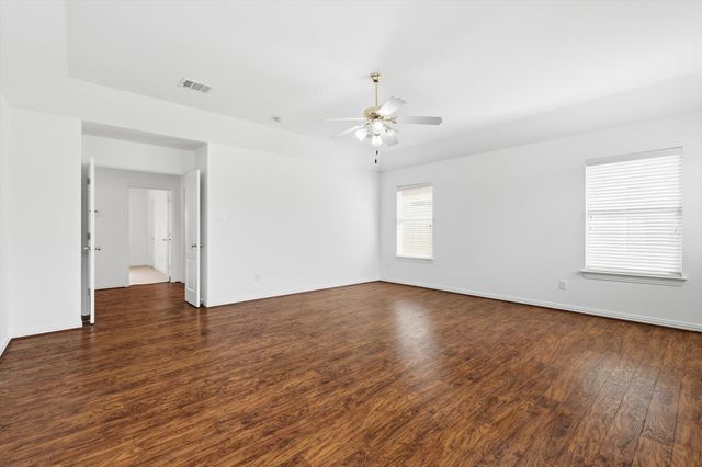 3617 Queenswood Court, Fort Worth, TX 76244