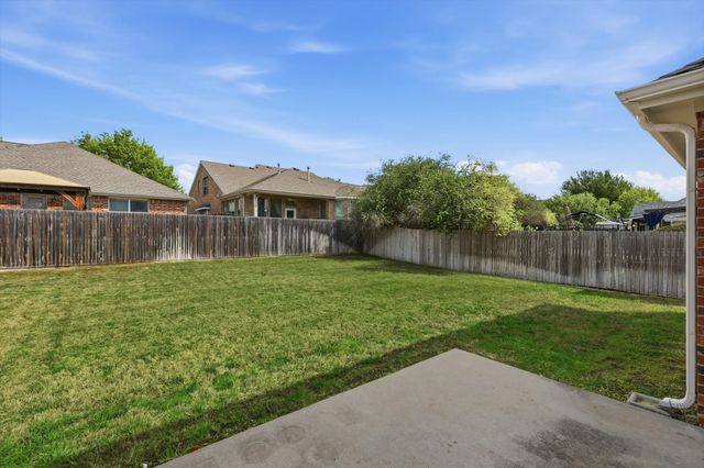 3617 Queenswood Court, Fort Worth, TX 76244