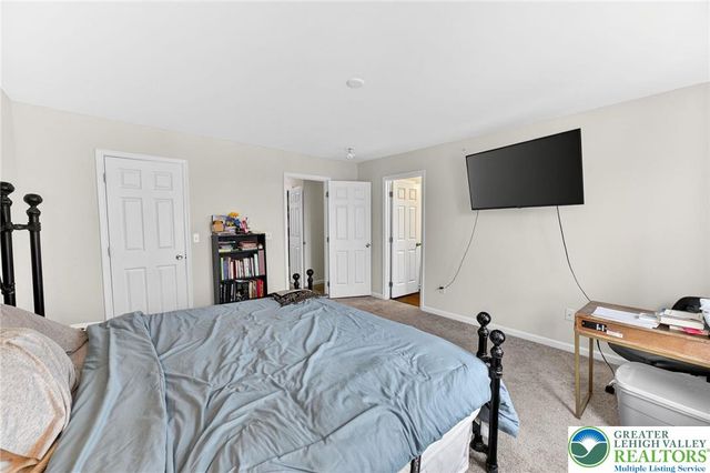 1374 Black Forest Drive, Allentown City, PA 18104