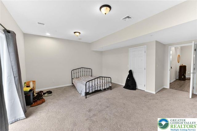 1374 Black Forest Drive, Allentown City, PA 18104