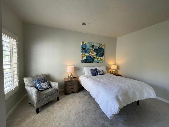 160 Desert Falls Circle, Palm Desert, CA 92211