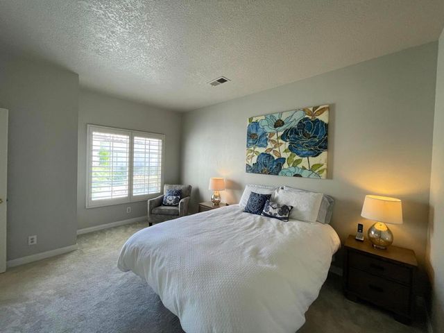 160 Desert Falls Circle, Palm Desert, CA 92211