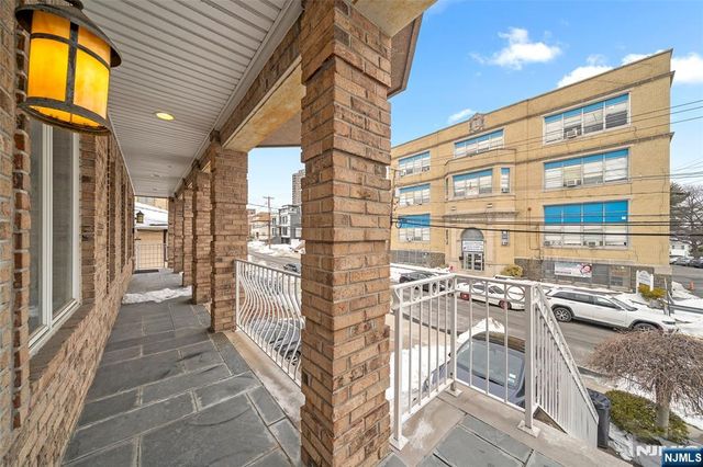 264 Lafayette Avenue, Cliffside Park, NJ 07010