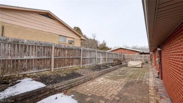 1601 N 13th Street, Cambridge, OH 43725