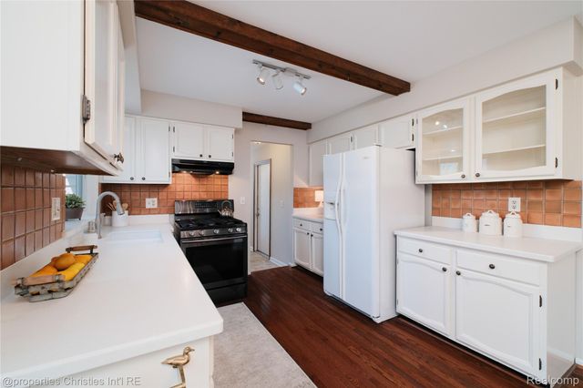 42559 Steepleview Street, Northville Township, MI 48168