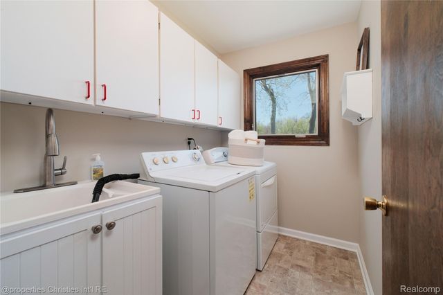 42559 Steepleview Street, Northville Township, MI 48168