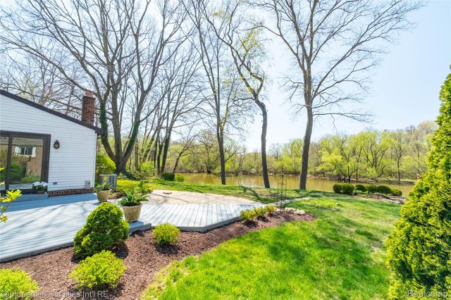 42559 Steepleview Street, Northville Township, MI 48168