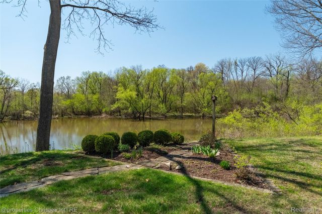 42559 Steepleview Street, Northville Township, MI 48168