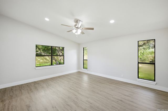 10300 Quail Meadow, San Antonio, TX 78230