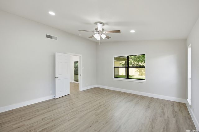 10300 Quail Meadow, San Antonio, TX 78230