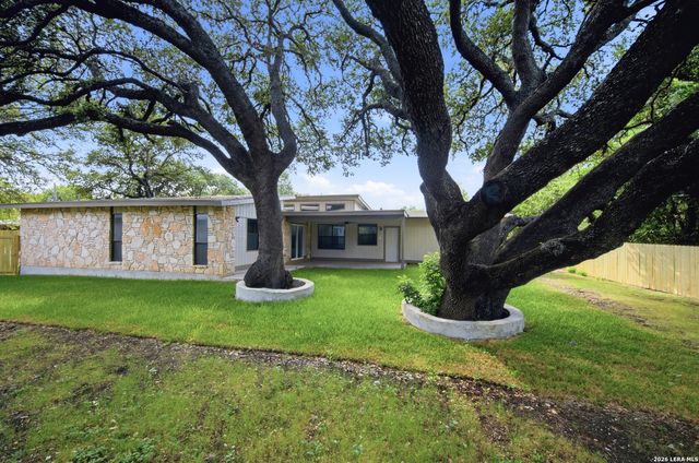 10300 Quail Meadow, San Antonio, TX 78230