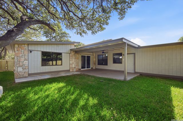 10300 Quail Meadow, San Antonio, TX 78230
