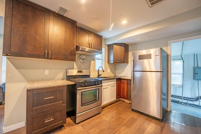 3315 Orchard Drive, Hammond, IN 46323