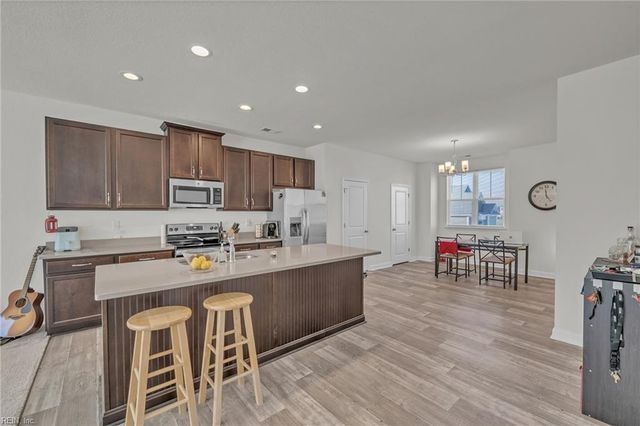 2003 Laycock Lane 102, Suffolk, VA 23435