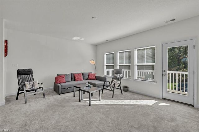 2003 Laycock Lane 102, Suffolk, VA 23435