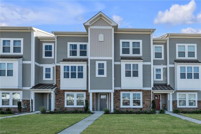 2003 Laycock Lane 102, Suffolk, VA 23435