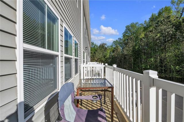 2003 Laycock Lane 102, Suffolk, VA 23435