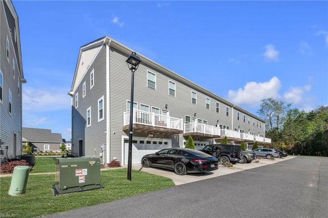 2003 Laycock Lane 102, Suffolk, VA 23435