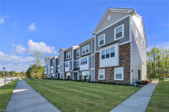 2003 Laycock Lane 102, Suffolk, VA 23435