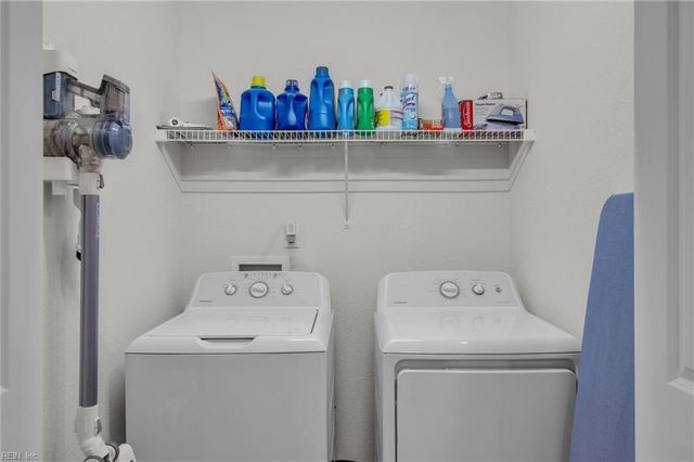 2003 Laycock Lane 102, Suffolk, VA 23435