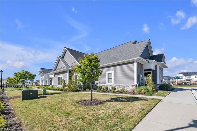 2003 Laycock Lane 102, Suffolk, VA 23435