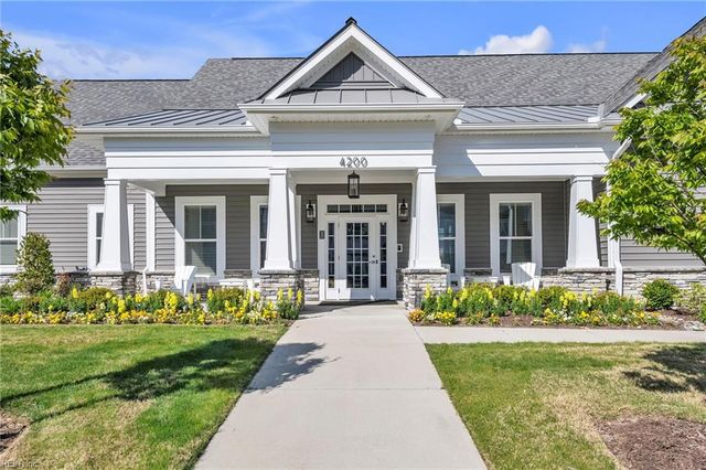 2003 Laycock Lane 102, Suffolk, VA 23435