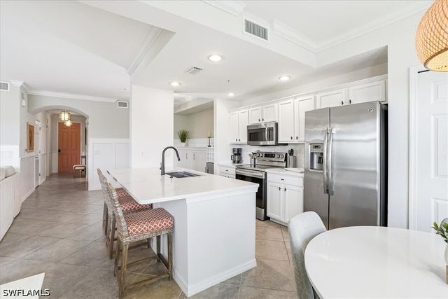 9554 Trevi CT 4737, Naples, FL 34113