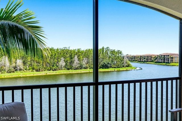 9554 Trevi CT 4737, Naples, FL 34113