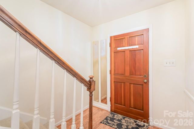 8017 Regent Park Lane, Charlotte, NC 28210