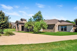 1803 W Emerald Bend Court, Granbury, TX 76049