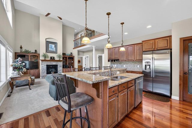 1516 Blue Ridge Trail, Waunakee, WI 53597