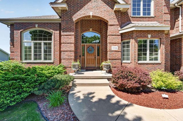 1516 Blue Ridge Trail, Waunakee, WI 53597