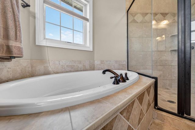 1516 Blue Ridge Trail, Waunakee, WI 53597
