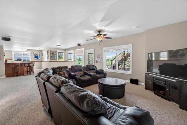 1516 Blue Ridge Trail, Waunakee, WI 53597