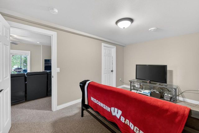 1516 Blue Ridge Trail, Waunakee, WI 53597
