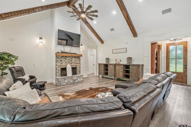 11527 CR 433, Tyler, TX 75704