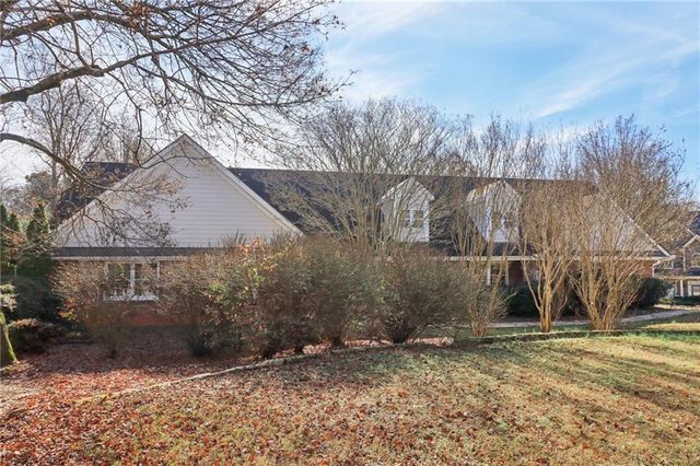 937 Hidden Falls SE Lane, Smyrna, GA 30082