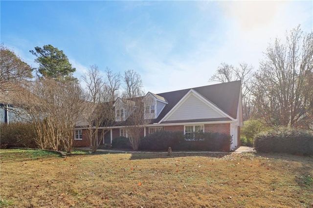 937 Hidden Falls SE Lane, Smyrna, GA 30082