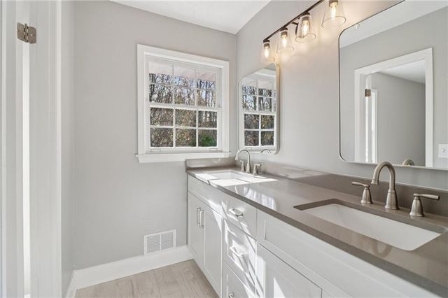 937 Hidden Falls SE Lane, Smyrna, GA 30082