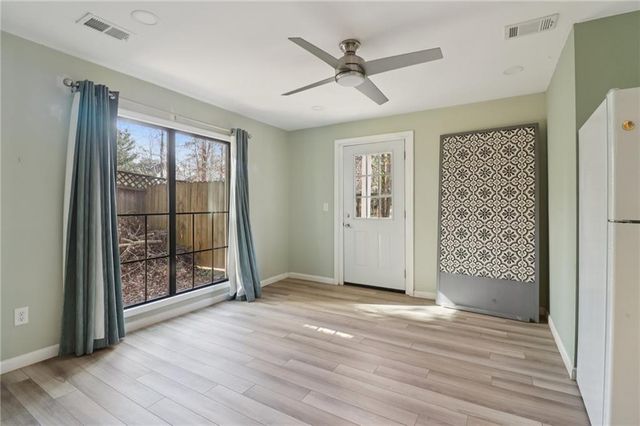 937 Hidden Falls SE Lane, Smyrna, GA 30082