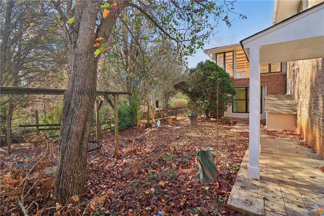 937 Hidden Falls SE Lane, Smyrna, GA 30082