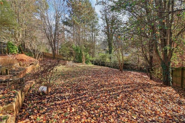 937 Hidden Falls SE Lane, Smyrna, GA 30082