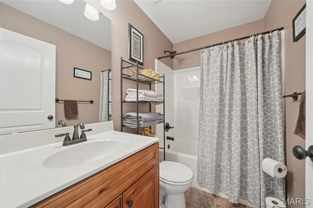 280 Gardenia Drive, Troy, MO 63379