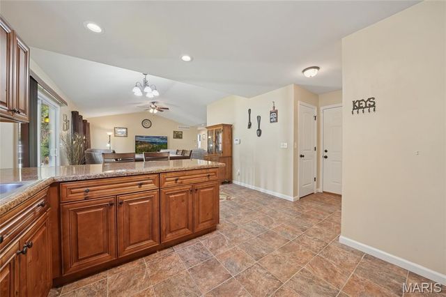 280 Gardenia Drive, Troy, MO 63379