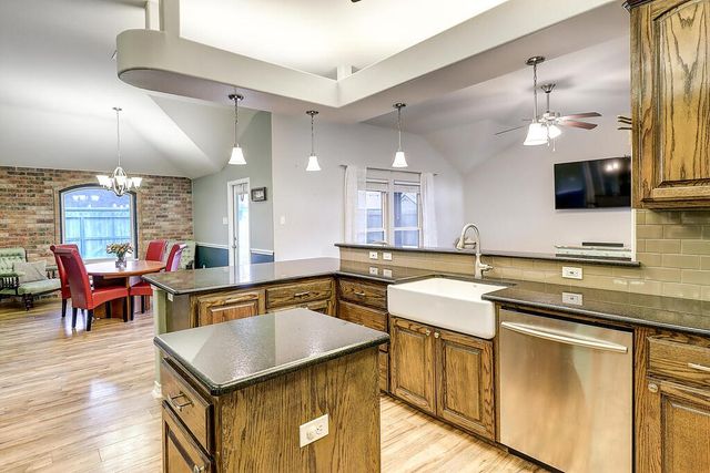 3813 Kangaroo Ct, Corpus Christi, TX 78414