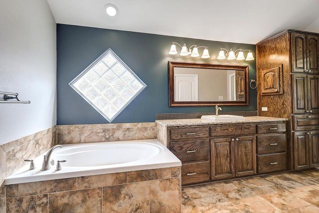 3813 Kangaroo Ct, Corpus Christi, TX 78414